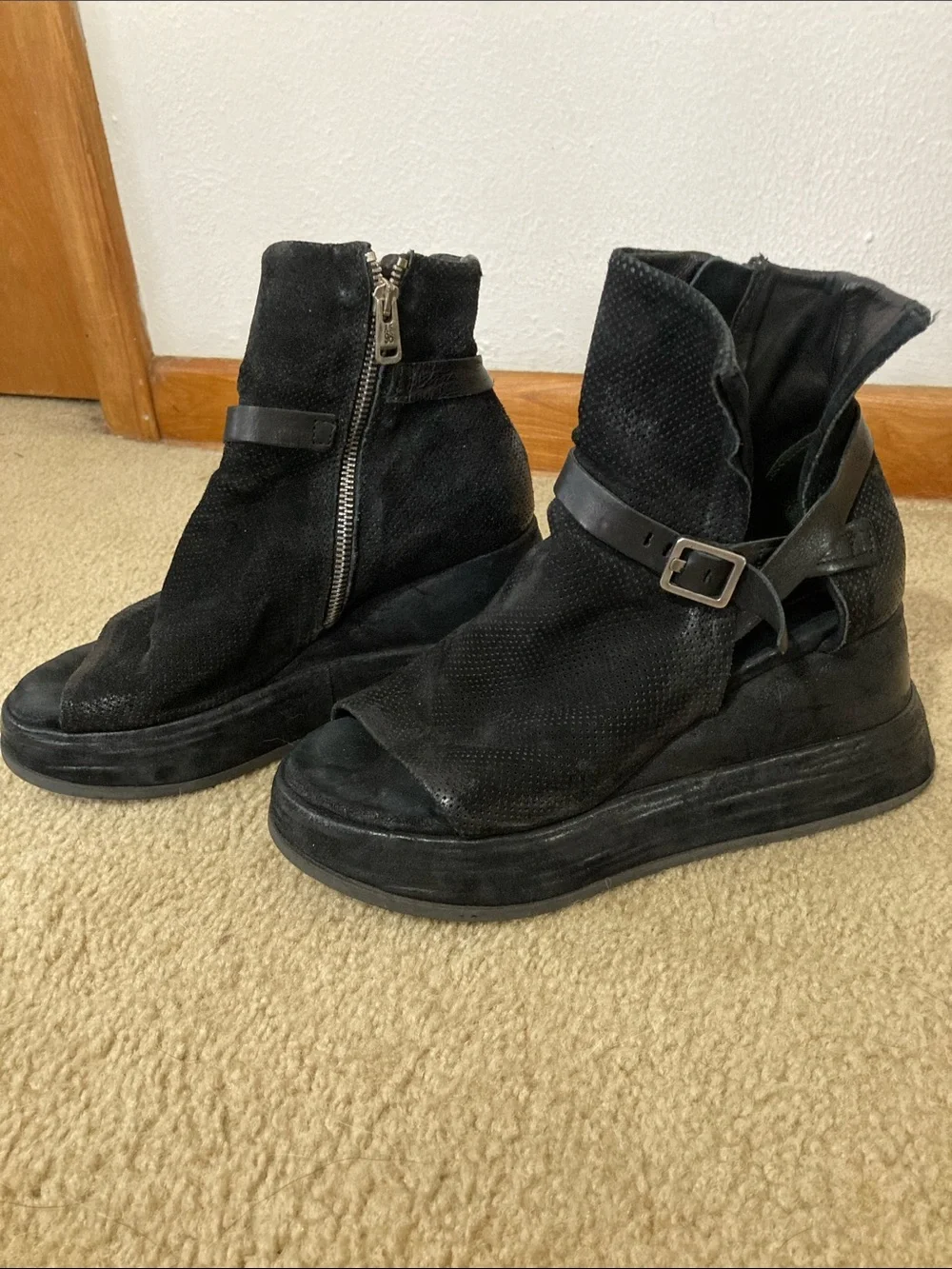 A.S.98 Reale Black Suede Platfom Sandals  Size 9.